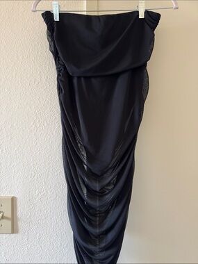 Strapless Black Ruched Sheath Dress
